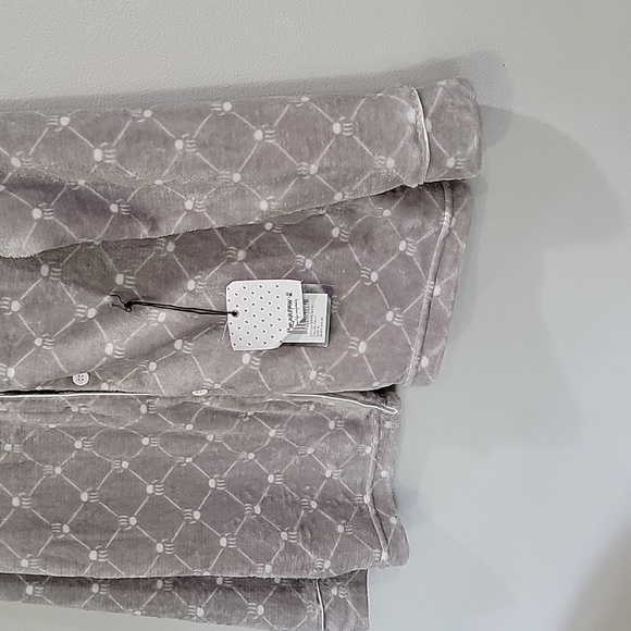 Super soft pj button up - Picture 4 of 6